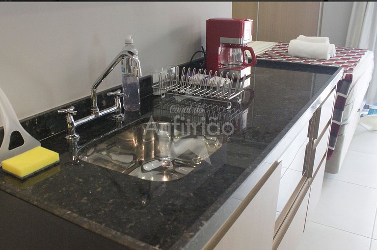 Studio 25 m² todo mobiliado ao lado do metrô