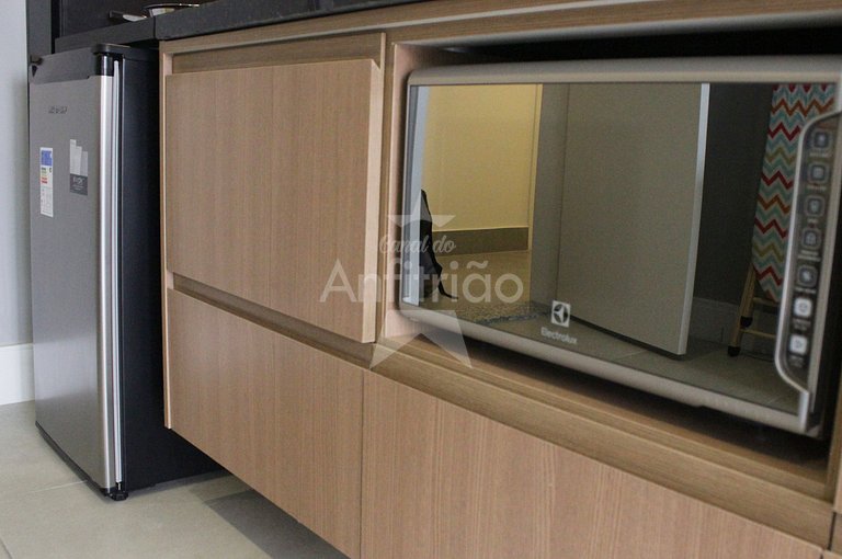 Studio 25 m² todo mobiliado ao lado do metrô