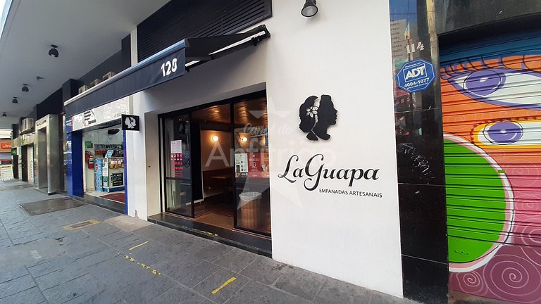 Pôr do sol 17º andar, vista da cidade + metrô