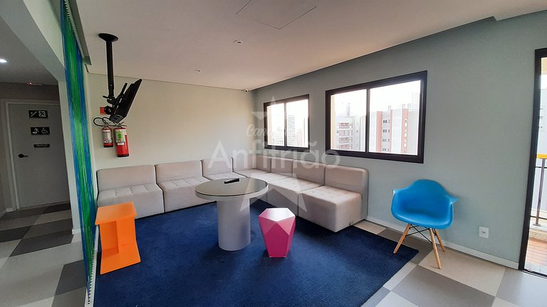 Studio 25 m² todo mobiliado ao lado do metrô