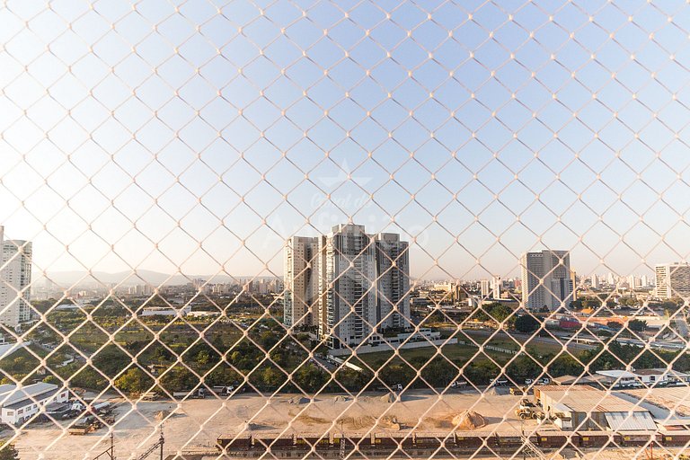 Oasis prox. Allianz com piscina aquecida e garagem