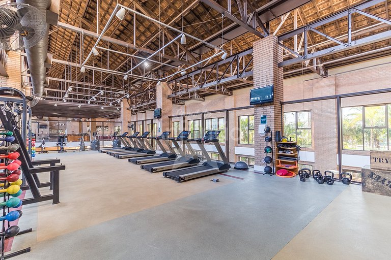 Oasis 300 m Allianz com piscina aquecida e garagem