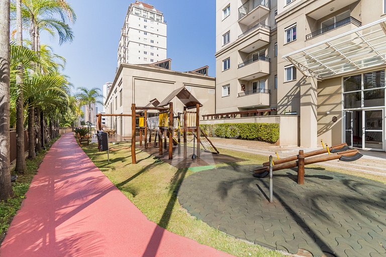 Oasis prox. Allianz com piscina aquecida e garagem