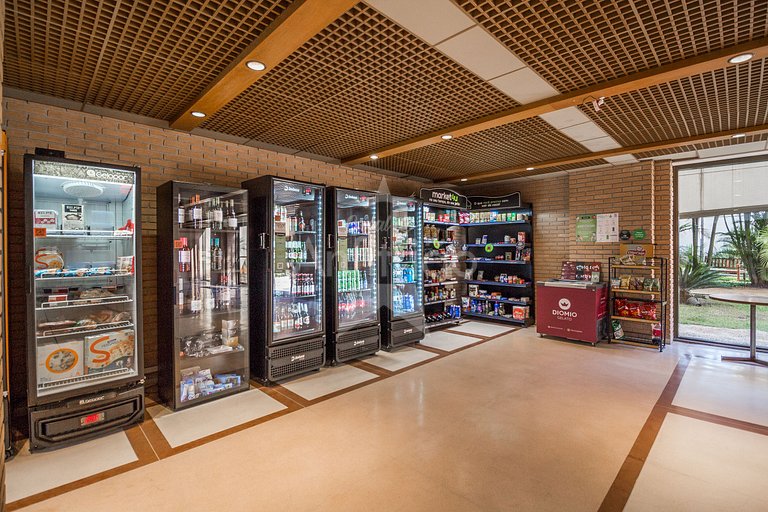 Oasis prox. Allianz com piscina aquecida e garagem