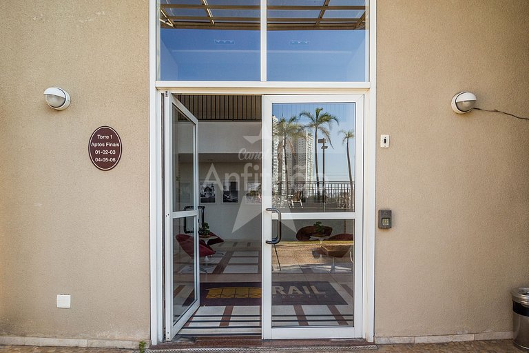 Oasis 300 m Allianz com piscina aquecida e garagem