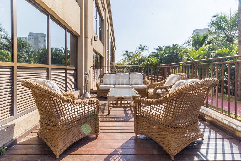 Oasis 300 m Allianz com piscina aquecida e garagem