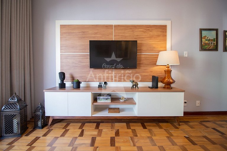 Apê 100 m² com terraço amplo, garagem e A/C