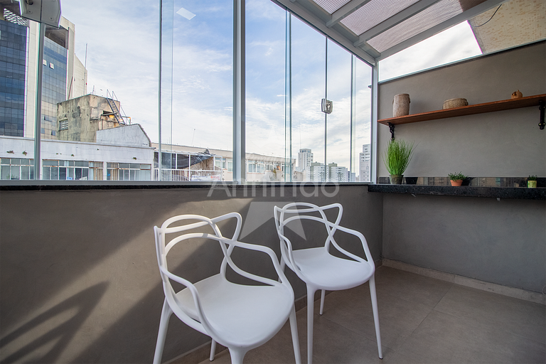 Apê 100 m² com terraço amplo, garagem e A/C