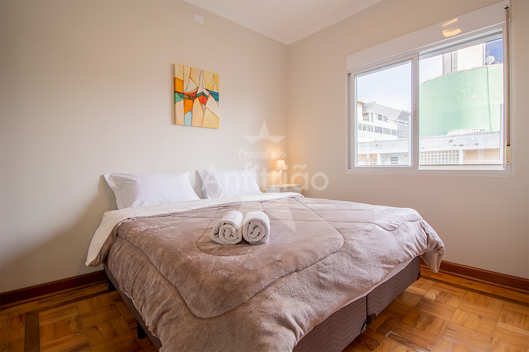 100 m² bem espaçoso com terraço, garagem e ar