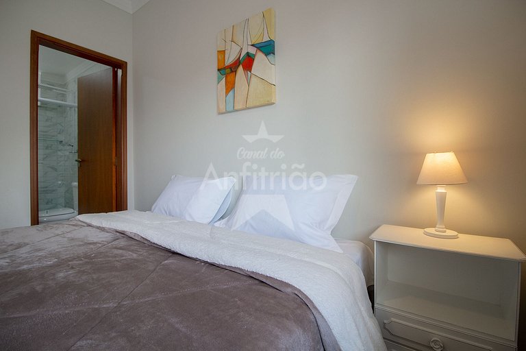 100 m² bem espaçoso com terraço, garagem, A/C