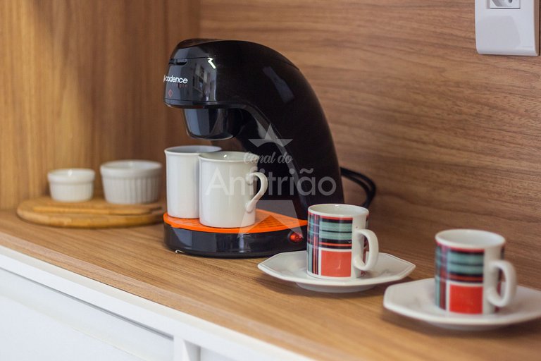 Studio 200 m do metrô Brás com piscina