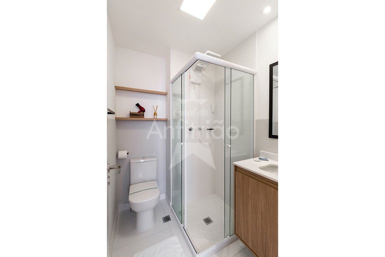 Studio 200 m do metrô Brás com piscina