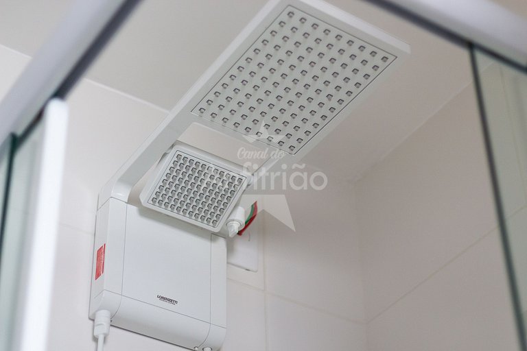 Studio 100 m do metrô c/ piscina + academia