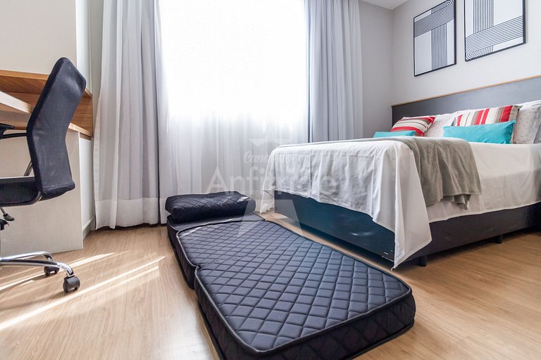 Studio 200 m do metrô Brás com piscina