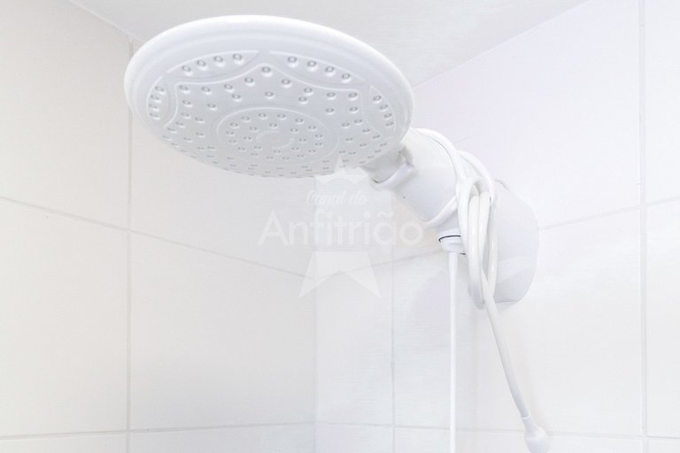 Studio 200 m do metrô Brás com piscina