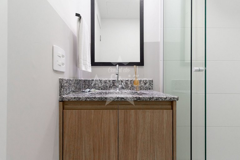 Studio 200 m do metrô Brás com piscina