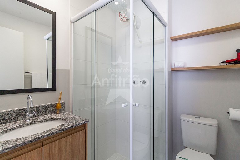 Studio 200 m do metrô Brás com piscina