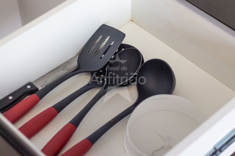 Studio 200 m do metrô Brás com piscina