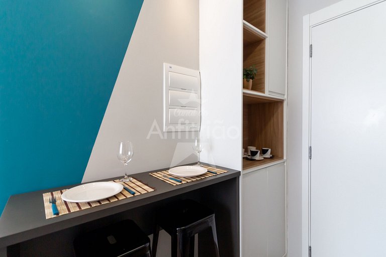 Studio 200 m do metrô Brás com piscina