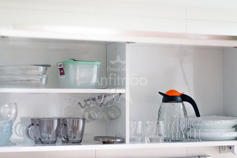 Apê 1 quarto todo mobiliado c/ vaga no Brás