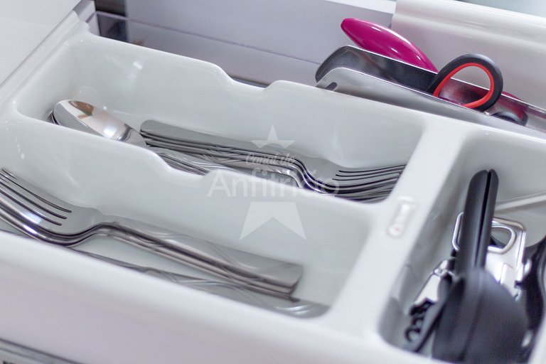 Apê Brás 8º andar com vaga de garagem