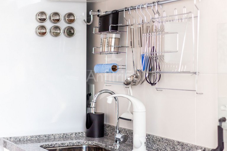 Apê 1 quarto todo mobiliado c/ vaga no Brás