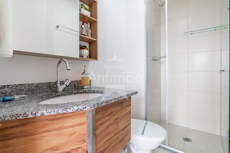 Apê 1 quarto todo mobiliado c/ vaga no Brás