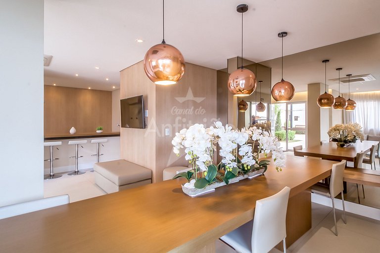 Brás com vista do 8º andar e vaga de garagem