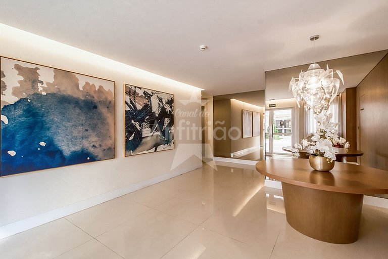 Brás com vista do 8º andar e vaga de garagem