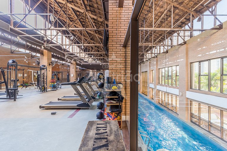 Oasis prox. Allianz + piscina aquecida, vaga e ar