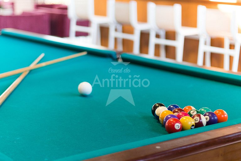 Oasis prox. Allianz + piscina aquecida, vaga e ar