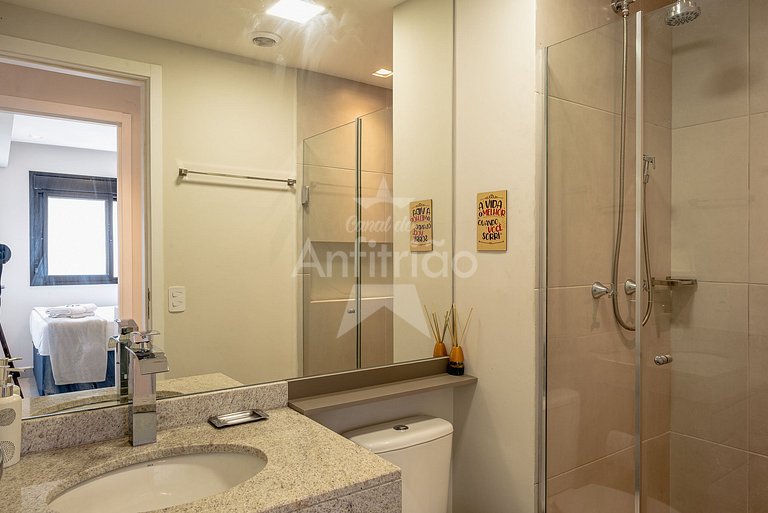 Apê em resort paradisíaco no com A/C em 6x sem juros