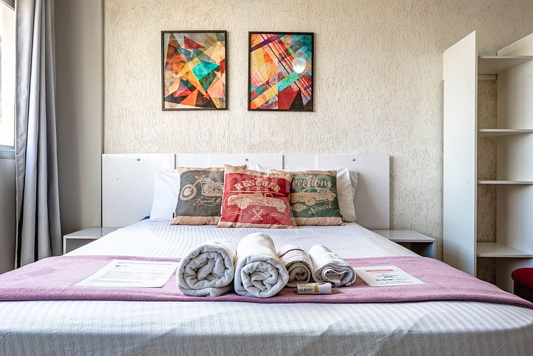 Pôr do sol 17º andar, vista da cidade + metrô