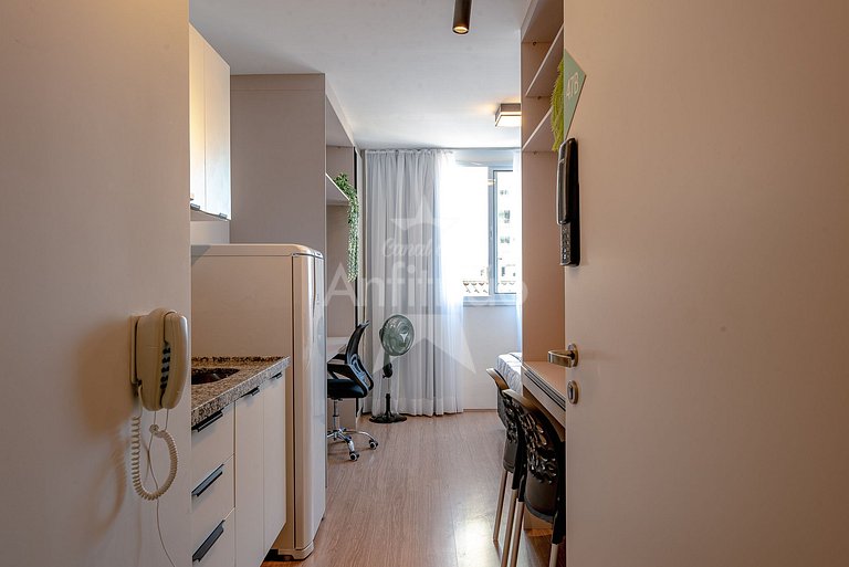 Studio 200 m do metrô Brás perto das compras