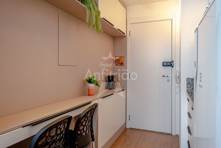 Studio 200 m Metrô Brás | em 6x sem juros!