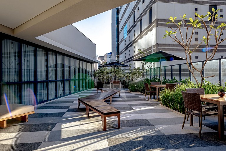 Studio Frei Caneca 16º andar, piscina aquecida, A/C