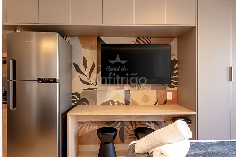 Studio Frei Caneca 16º andar, piscina aquecida, A/C