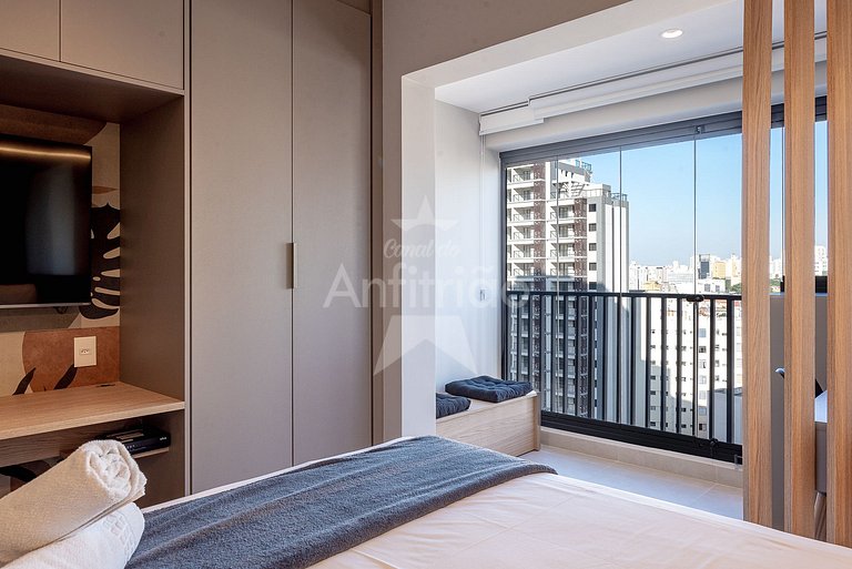 Studio Frei Caneca 16º andar, piscina aquecida, A/C