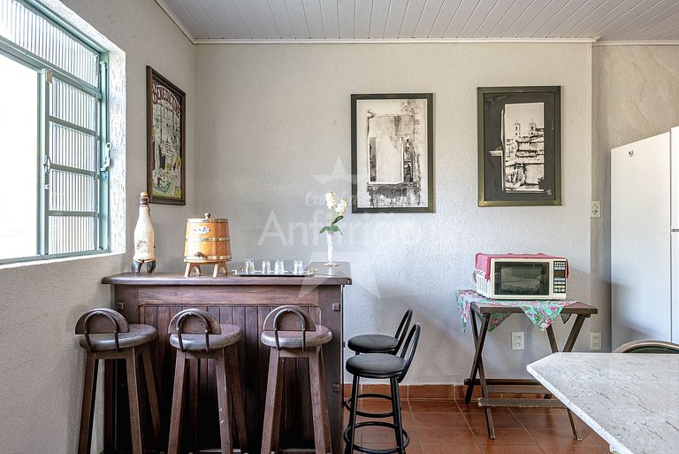 Sítio família e amigos com piscina e churrasqueira