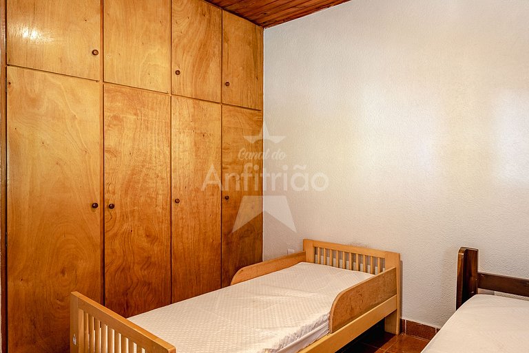 Sítio família e amigos com piscina e churrasqueira