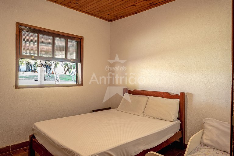 Sítio família e amigos com piscina e churrasqueira