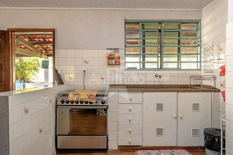 Sítio família e amigos com piscina e churrasqueira