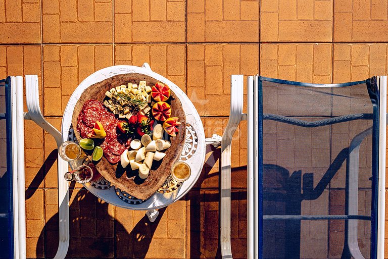 Sítio família e amigos com piscina e churrasqueira