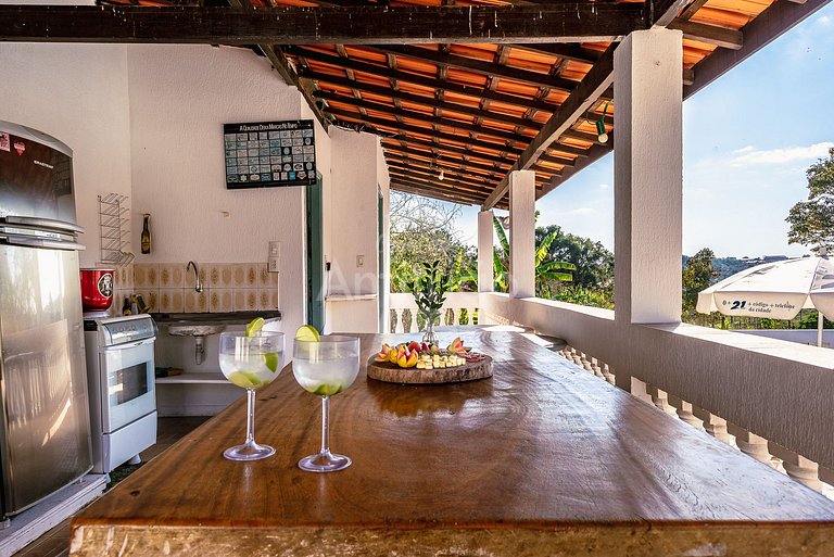 Sítio família e amigos com piscina e churrasqueira