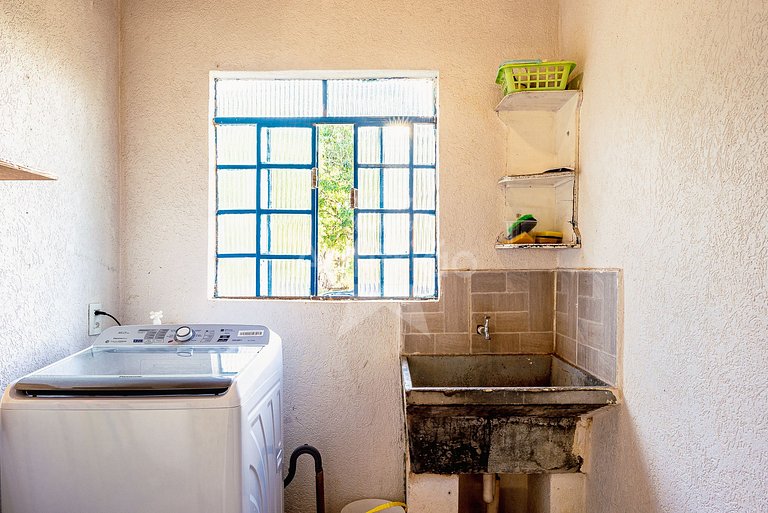 Sítio família e amigos com piscina e churrasqueira