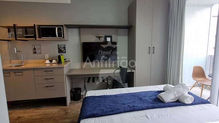 Studiozinho hype no 10º andar com piscina + acad.