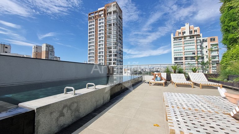 Perto do IBIRA com ar condicionado e piscina
