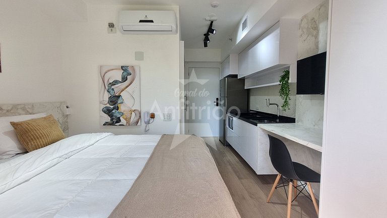 Studios com A/C perto do Ibira 6x sem juros