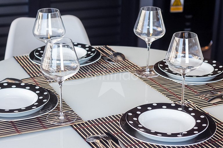 Skyline do 17º andar em Resort no Brás com garagem