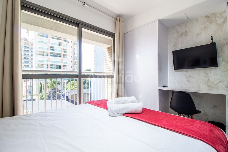 Studios com A/C perto do Ibira 6x sem juros